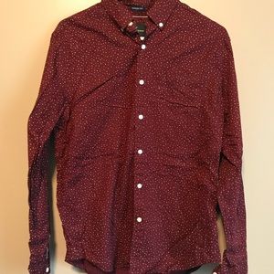 Men’s medium American eagle button-down shirt